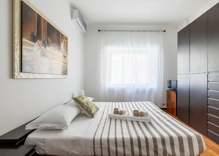 Apartment Aurelia Dream With Terrace Rom