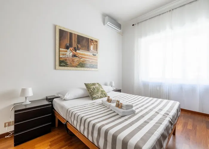 Apartment Aurelia Dream With Terrace Rom